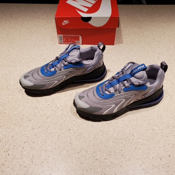 NEW Nike Air Max 270 React ENG